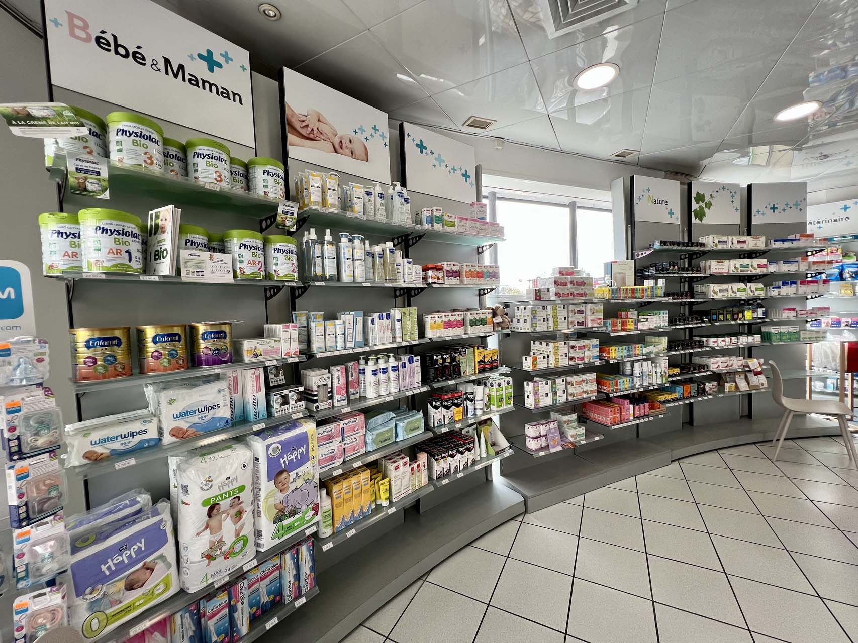 Pharmacie Chateau Jarnac (4) Pharmacie Chateau Jarnac (4)